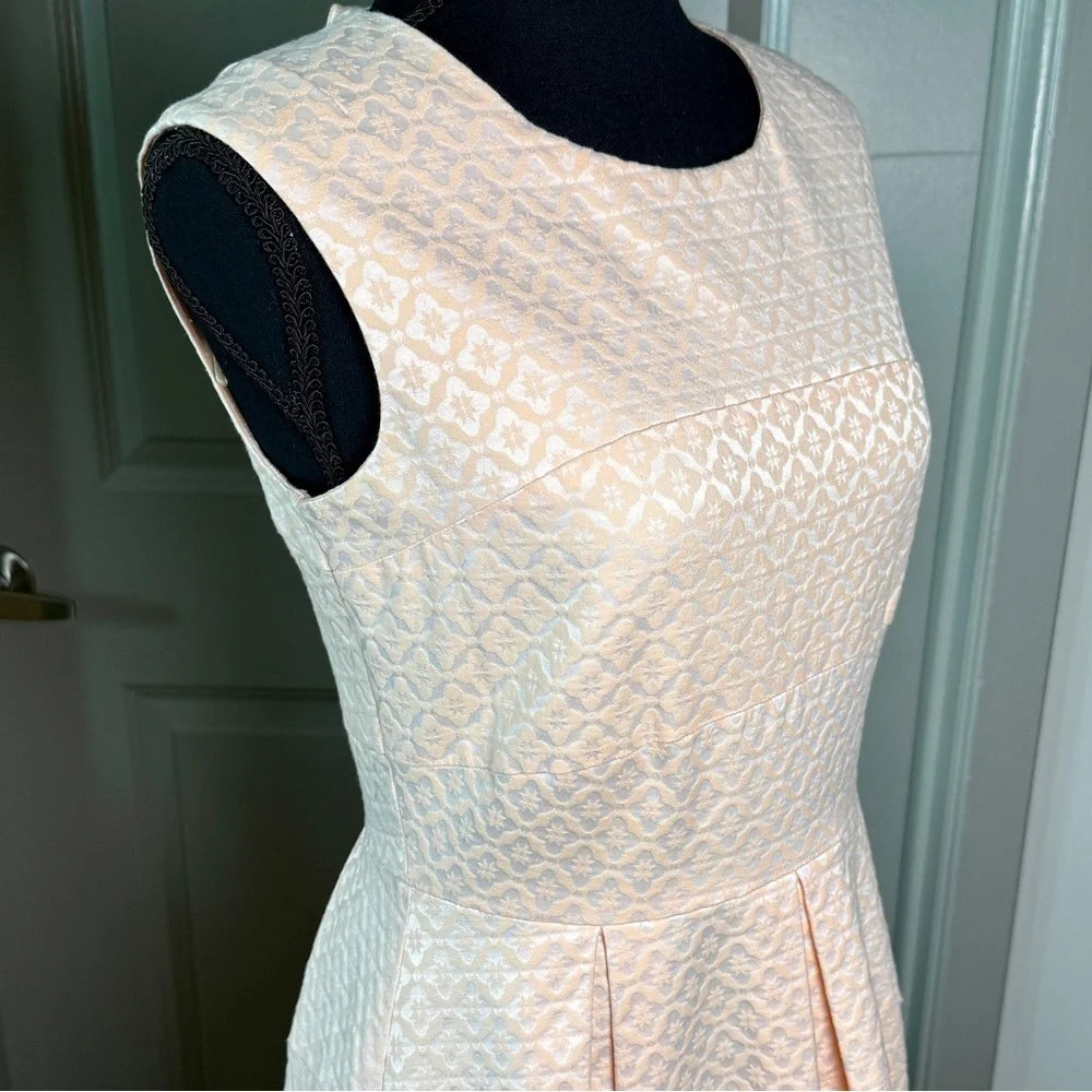 Jonathan Saunders Peach Jacquard Midi Dress Size 6 US Diamond Cutout Retro Style